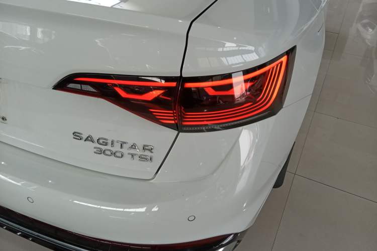 Used Volkswagen Sagitar 2023 300TSI DSG Excellence Edition Right Rear Taillight