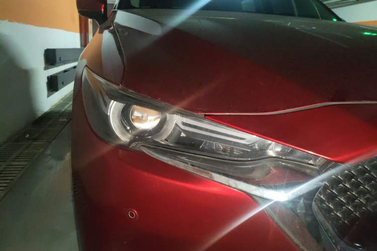 Used Mazda CX-5 2020 2.0L Automatic Two-Wheel Drive Smart Version Right Front Headlight