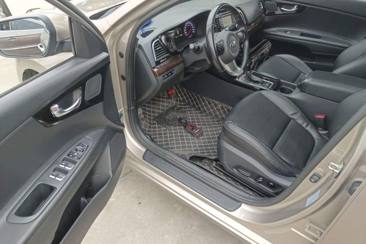 Used Kia K4 2015 1.8L Automatic DLX Special
