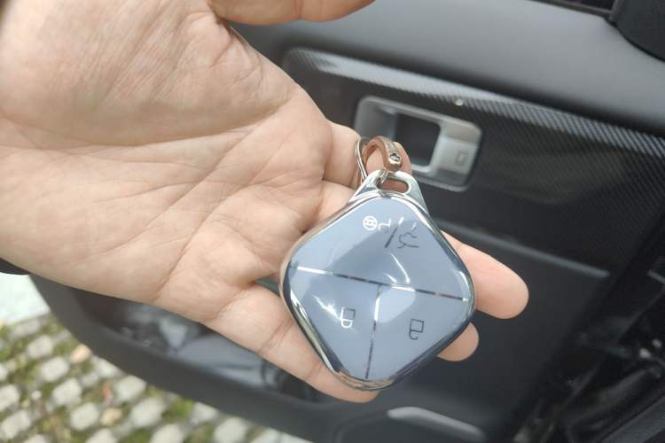 Used Baojun Spark EUV 2024 Prestige Edition 4 Seats Vehicle Key