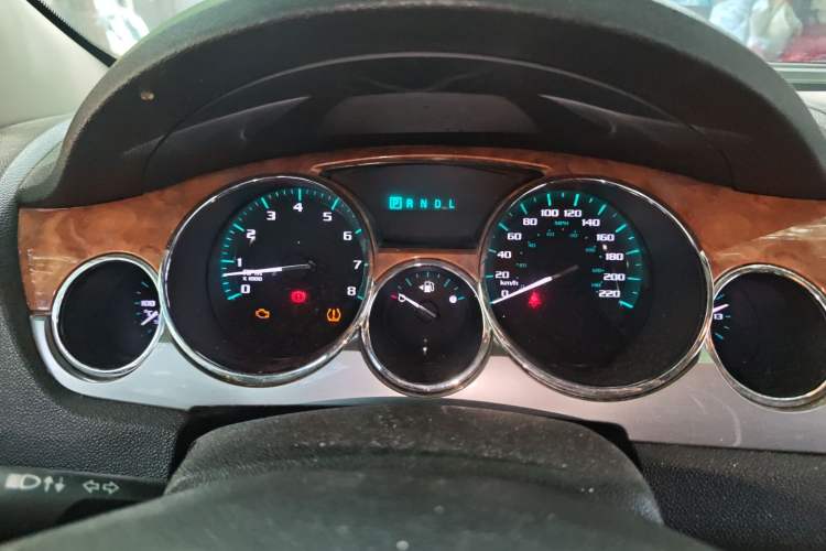 Used Buick Enclave 2010 3.6L Elite Edition