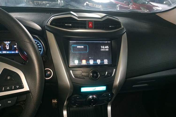 Used BYD Yuan 2017 1.5L Manual Cool Connect Model Audio And AC Panel