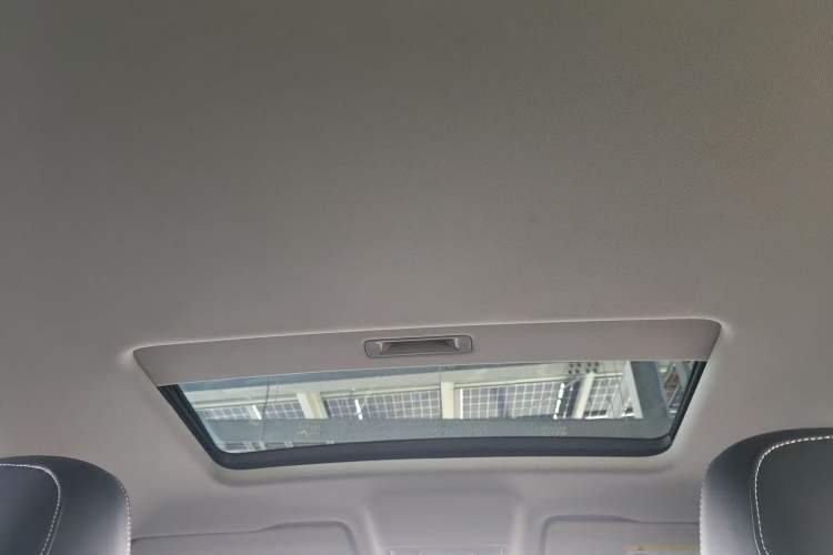 Used Skoda Kamiq 2022 1.5L Automatic Comfort Edition Headliner