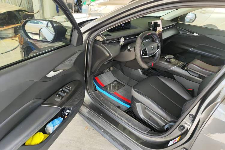 Used Changan Eado DD 2023 Blue Whale NE 1.5T GDI DCT Luxury Edition
