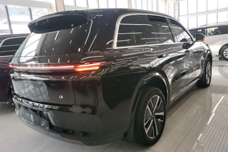 Used Li Auto L8 2024 Pro Model
