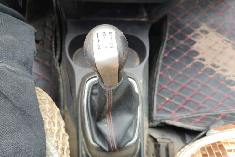 Used Great Wall M4 2012 1.5L Manual Luxury Version Gear Lever
