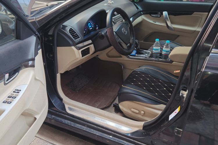 Used CHANGAN Raeton 2013 2.0L Automatic Luxury Version China IV Standard Driver Seat