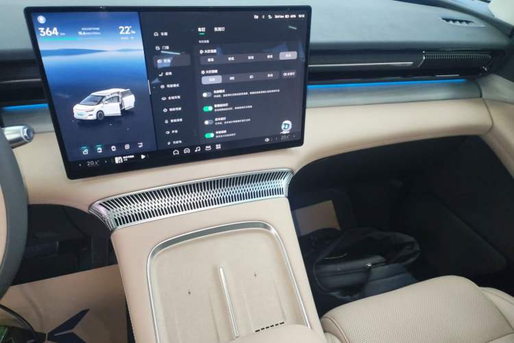 Used XPeng X9 2025 740 Ultra-Long Range Max