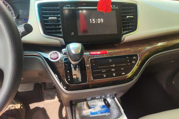 Used Honda Odyssey 2017 2.4L Luxury Edition