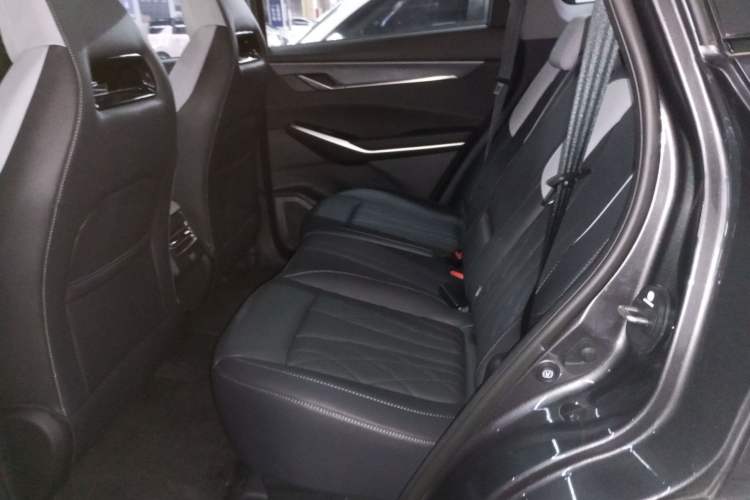 Used Changan CS75 PLUS 2024 3rd Generation Champion Edition 1.5T Intelligent Drive Dynamic Model