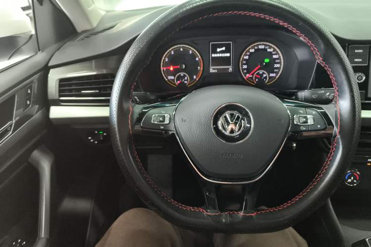 Used Volkswagen Lavida 2019 1.5L Automatic Vision Edition China VI Standard