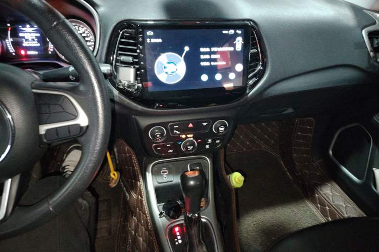 Used Jeep Compass 2019 200T Automatic Enjoyment - Connected Large Screen Version Audio And AC Panel