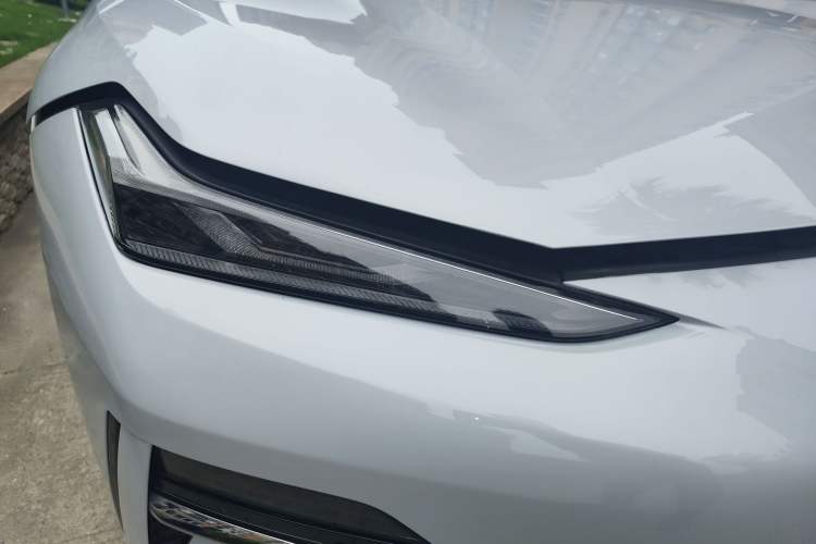 Used Geely Galaxy E8 2024 665 km Range Rear-Drive Starship Long-Range Version