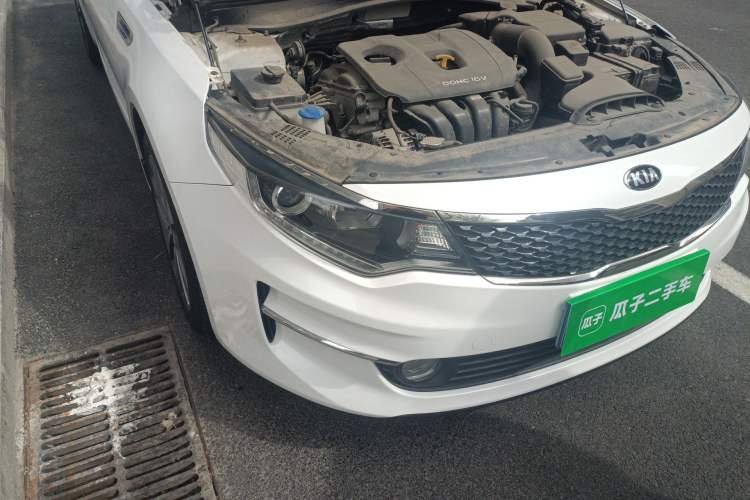 Used Kia K5 2016 2.0L Automatic LUX
