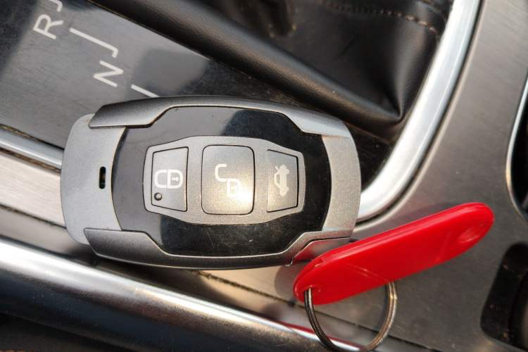 Used BYD Song 2016 2.0TID Automatic Prestige Edition
