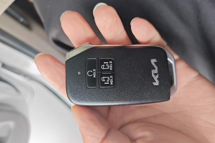 Used Kia Carnival 2021 2.0T Luxury Tech Edition