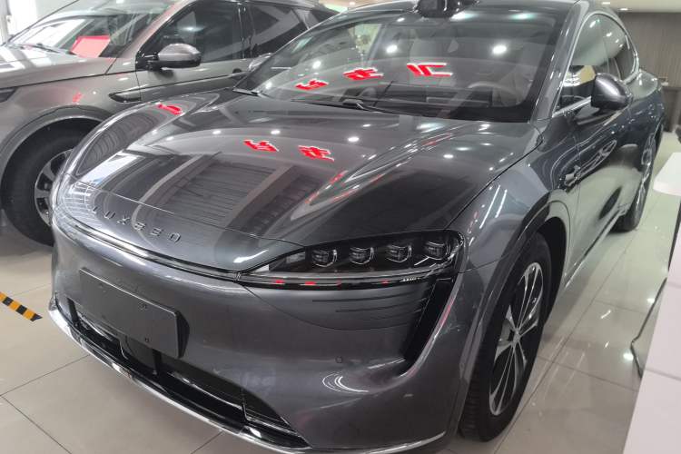 Used Hima Luxeed R7 2025 Range-Extended Version 251 km Max