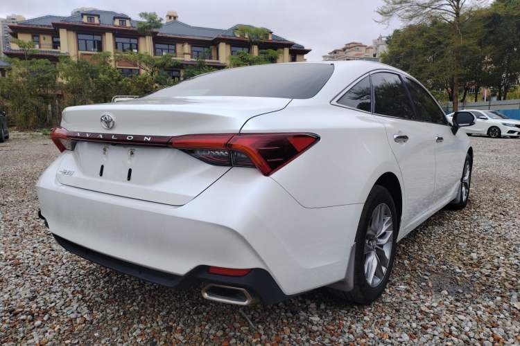 Used Toyota Avalon 2022 2.0L Luxury Edition