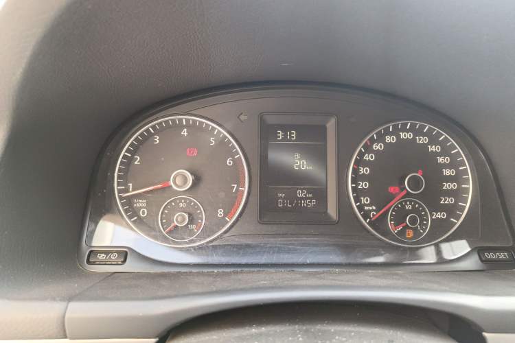 Used Volkswagen Touran  Instrument Cluster