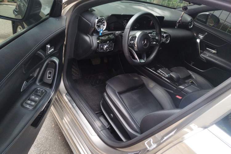 Used Mercedes-Benz A-Class 2021 A 200 L Sport Sedan Fashion Model