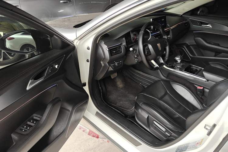 Used Hongqi H5 2020 1.5T DCT Flagship Edition Driver Seat