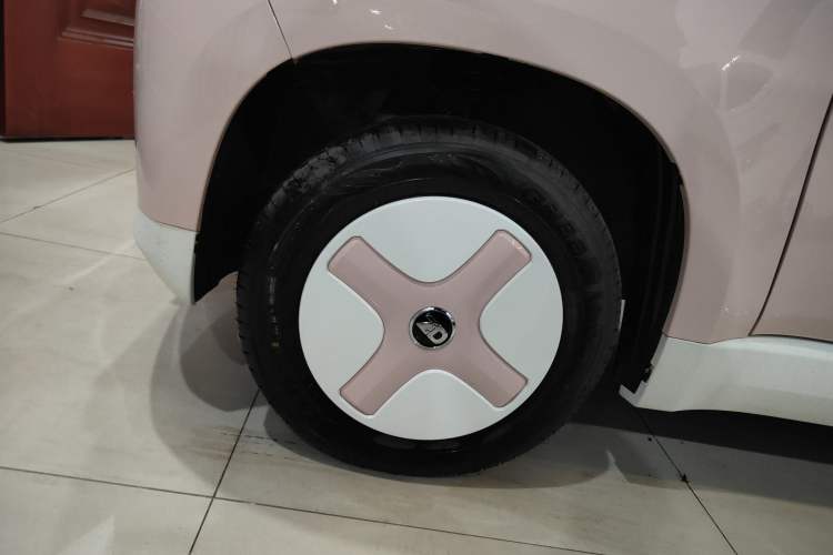 Used Know Beans Rainbow 2024 First Clear Edition Exterior 4