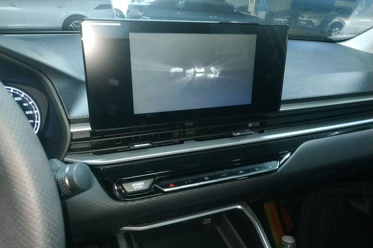 Used Geely Auto Emgrand 2025 4th Generation 1.5L CVT Starry Edition
