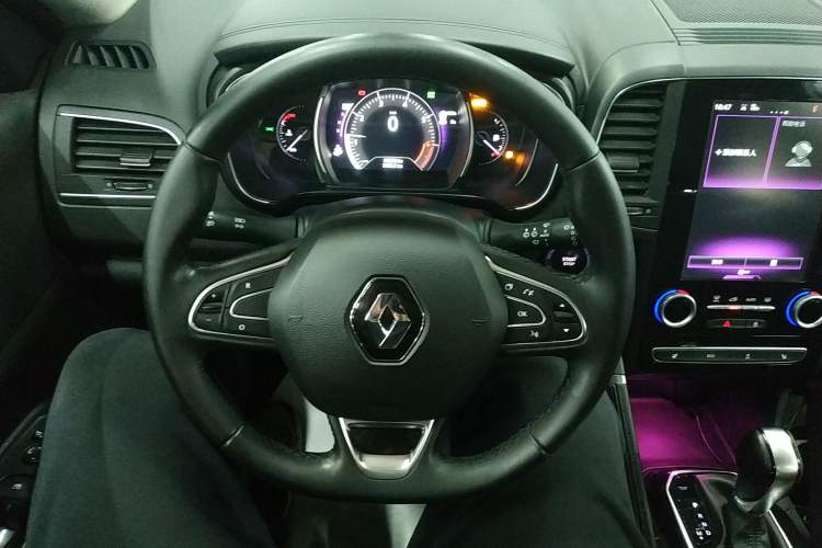 Used Renault Koleos 2017 2.5L Four-Wheel Drive Ultimate Edition
