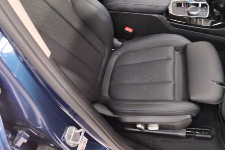 Used BMW iX3 2022 Leading Model