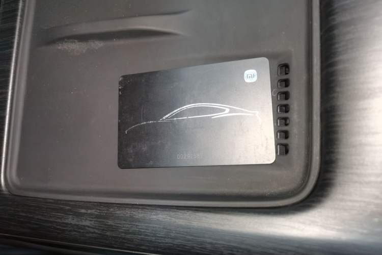 Used Xiaomi Auto SU7 2024 Rear-Drive Ultra-Long Range Advanced Pro-Level Intelligent Driving Version
