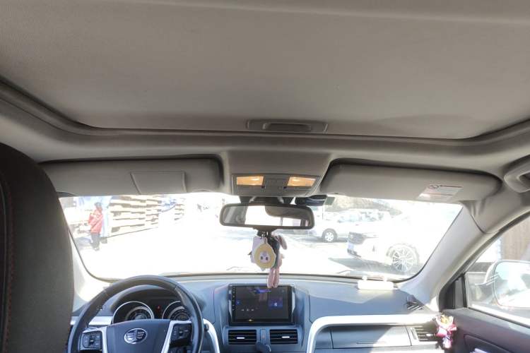 Used Bestune X80 2013 2.0L automatic luxury version
