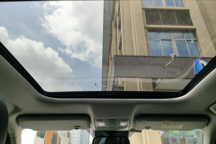 Used CHANGAN CS95 2019 2.0T Four-Wheel Drive Luxury Version Headliner