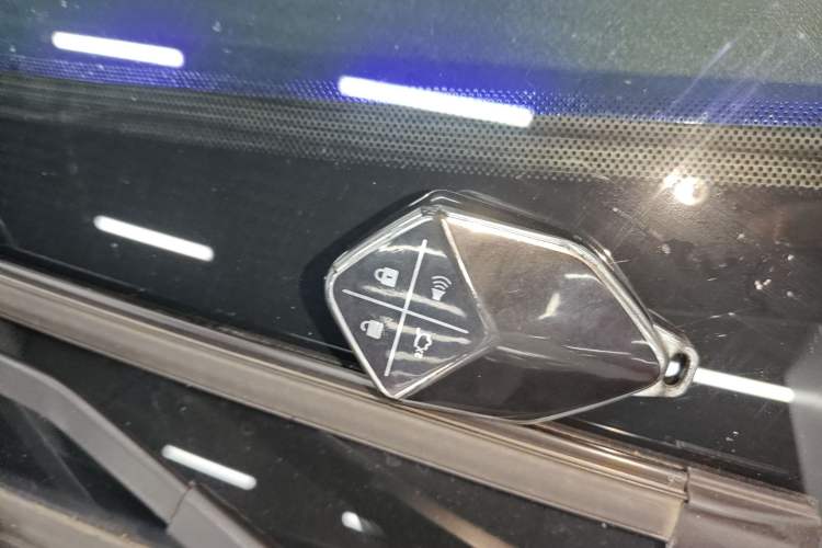 Used Deepal SL03 2025 Pure Electric Sports Car Interior 1