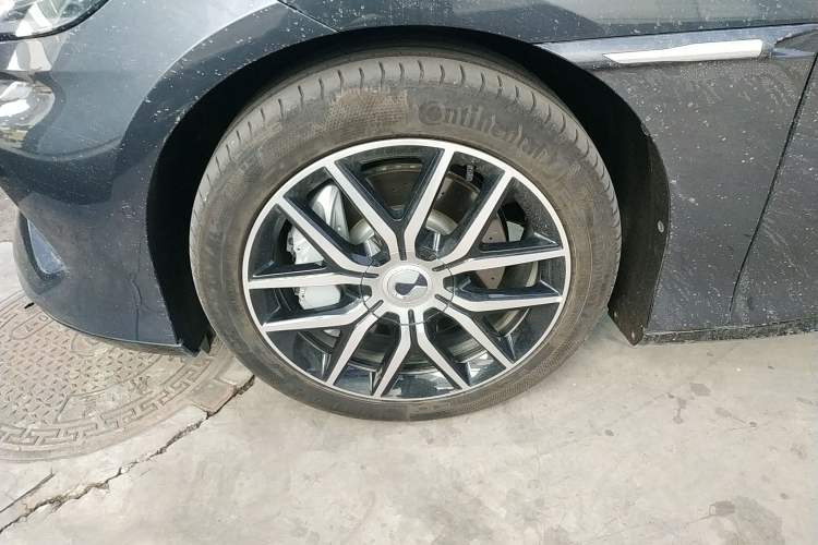 Used Denza Z9 2024 1100 km Four-Wheel Drive Max Version