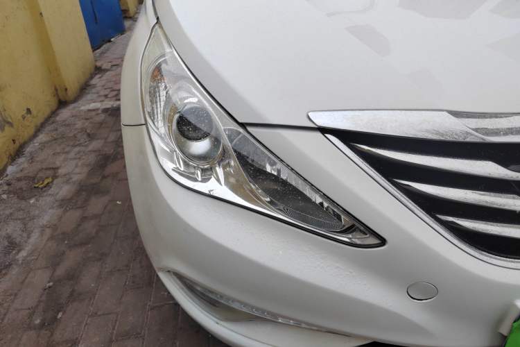 Used Hyundai Sonata 2014 2.4L Automatic Luxury Version China IV Standard
