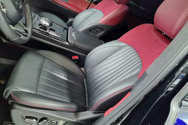 Used GAC Trumpchi M8 2023 Zongshi Series Dual-Motor Flagship Edition