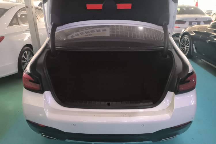 Used BMW 5 Series New Energy 2022 Second Facelift 535Le M Sport Package
