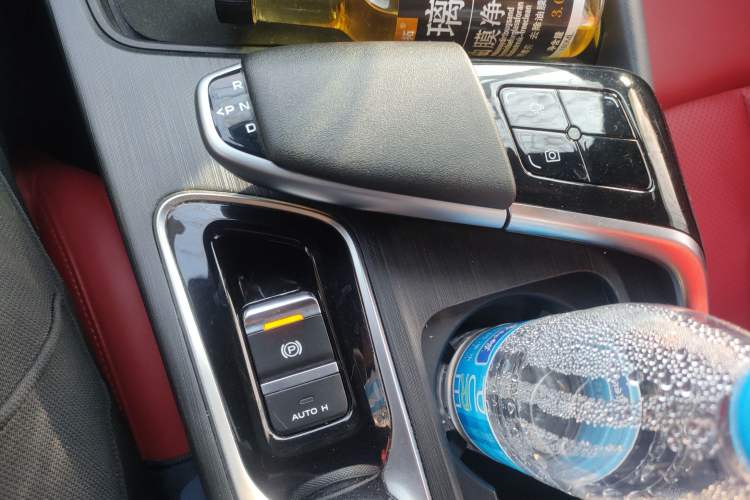 Used Changan UNI-T 2020 1.5T Prestige Version
