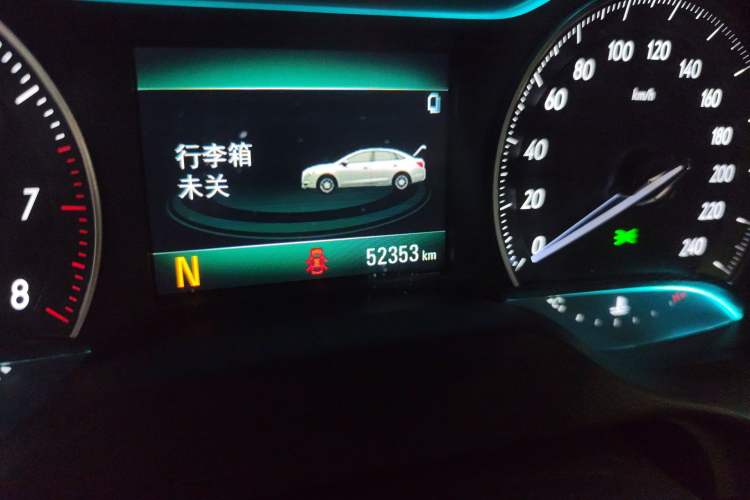 Used Buick GT 2019 18T Automatic Connected Elite Model China VI Standard Odometer Close Up