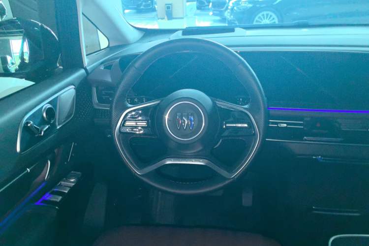 Used Buick Century 2023 2.0T Six-Seater Yinshi Edition