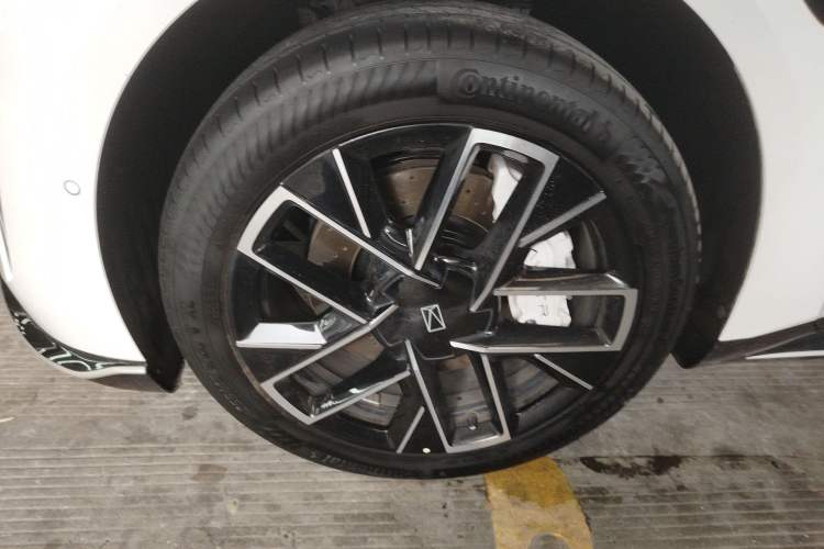 Used Avatr 06 2025 Ultra Pure Electric Edition