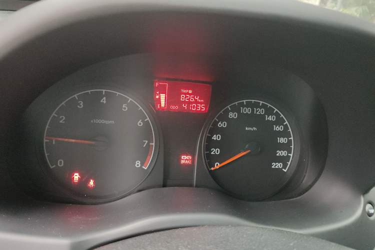 Used Hyundai Verna (older generation) 2014 1.4L Manual Smart GLS Trim