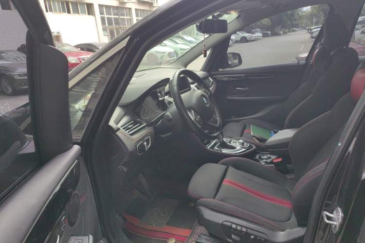 Used BMW 2 Series Gran Tourer 2015 218i Sports Design Package