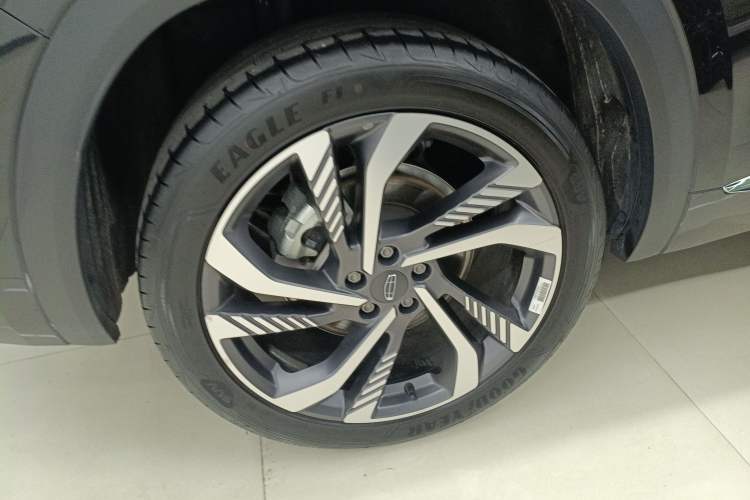 Used Geely Auto Monjaro L 2024 2.0TD High-Power Automatic Two-Wheel Drive Skyline Edition