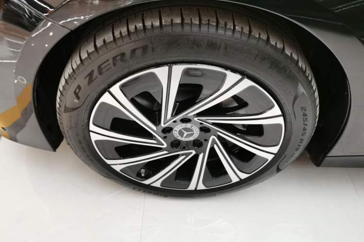 Used Mercedes-Benz E-Class 2025 E 300 L Luxury Model