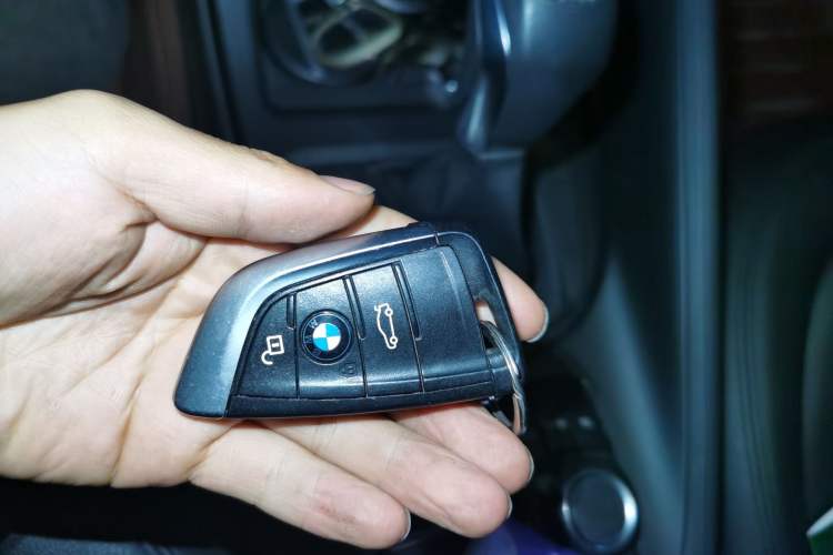 Used BMW X1 2016 sDrive18Li Premium Edition
