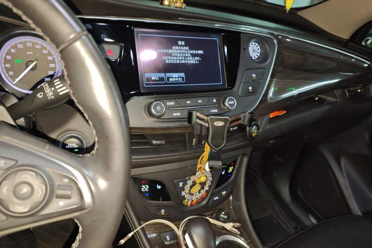 Used Buick Envision 2019 20T Two-Wheel Drive Elite Version China V Standard
