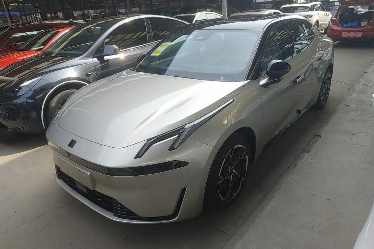 Used Lynk & Co 07 2024 EM-P 126 Long-Range Halo