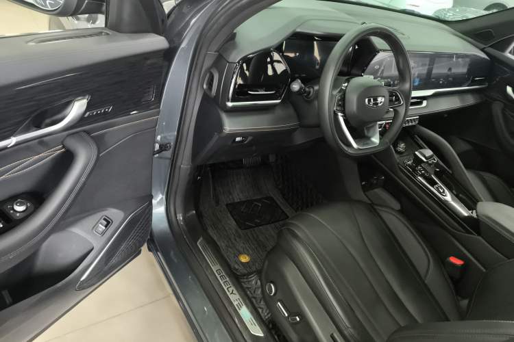 Used Geely Auto Monjaro L 2024 2.0TD DCT EVO Two-Wheel Drive Long-Range Version Driver Seat