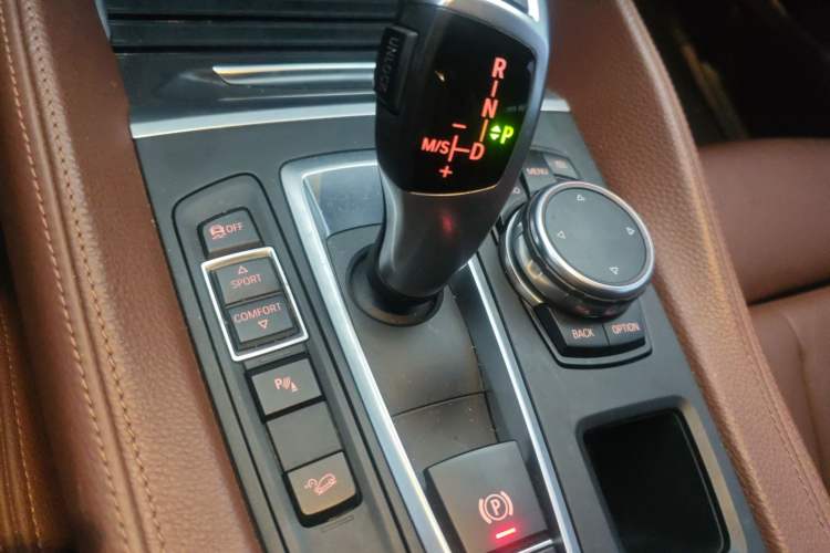 Used BMW X6 2015 xDrive28i Gear Lever